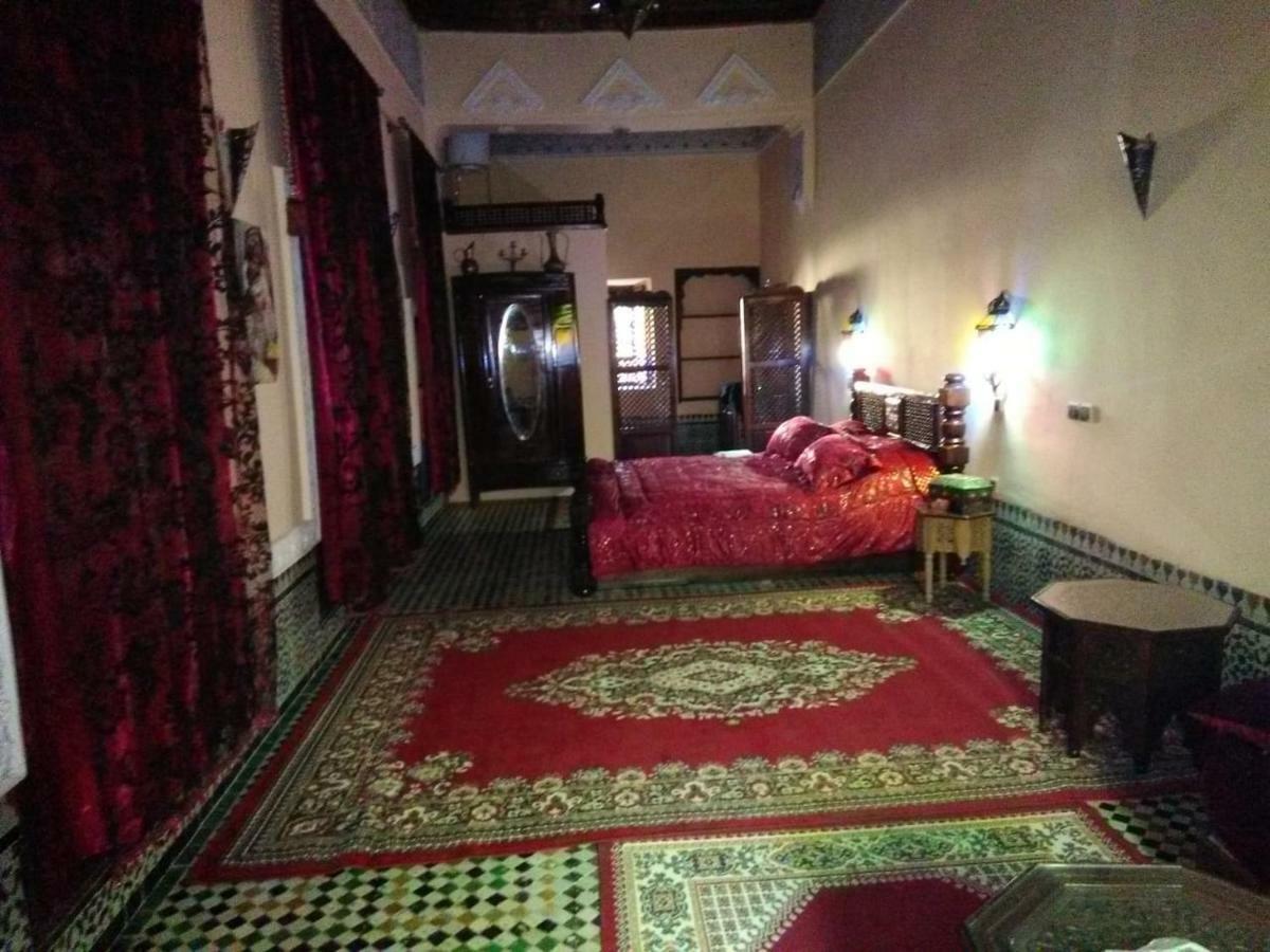 Riad Yanis Hotel Meknes Exterior photo