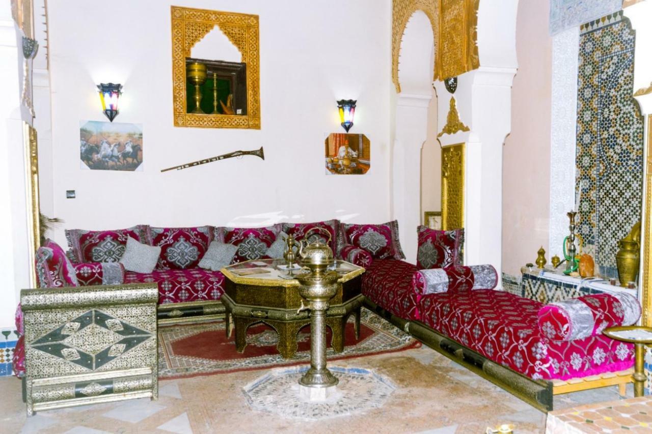 Riad Yanis Hotel Meknes Exterior photo